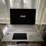 Asus VivoBook S15 – i5, 8GB RAM, SSD 512GB